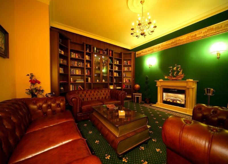 Trihotel Rostock - Wellnesshotel Adults Only Екстериор снимка