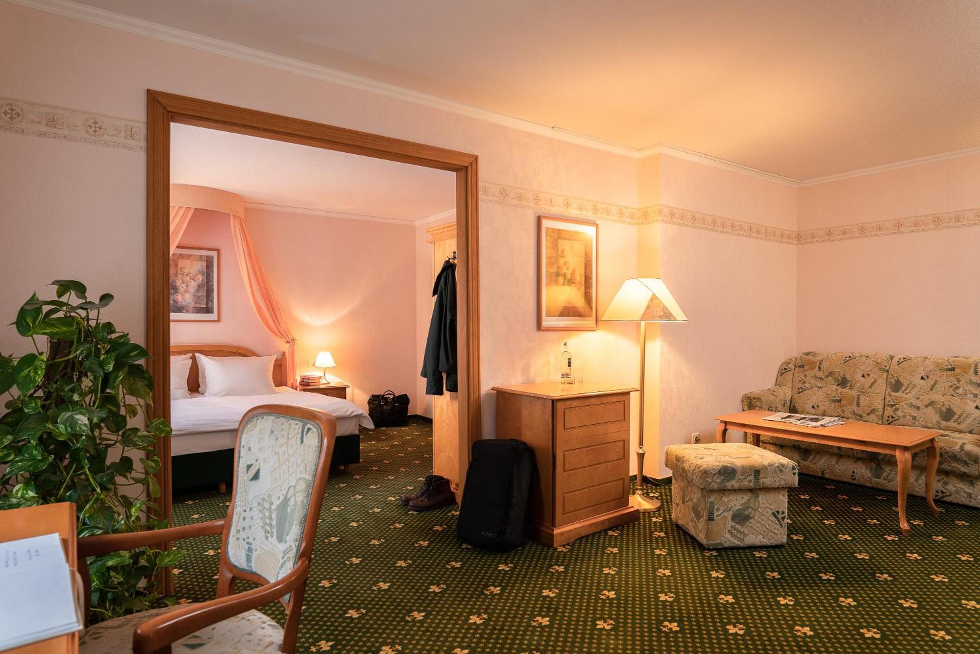 Trihotel Rostock - Wellnesshotel Adults Only Стая снимка